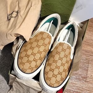***SOLD***Authentic* Gucci Tennis 1977 Slip-on Sneakers *EXCELLENT CONDITION